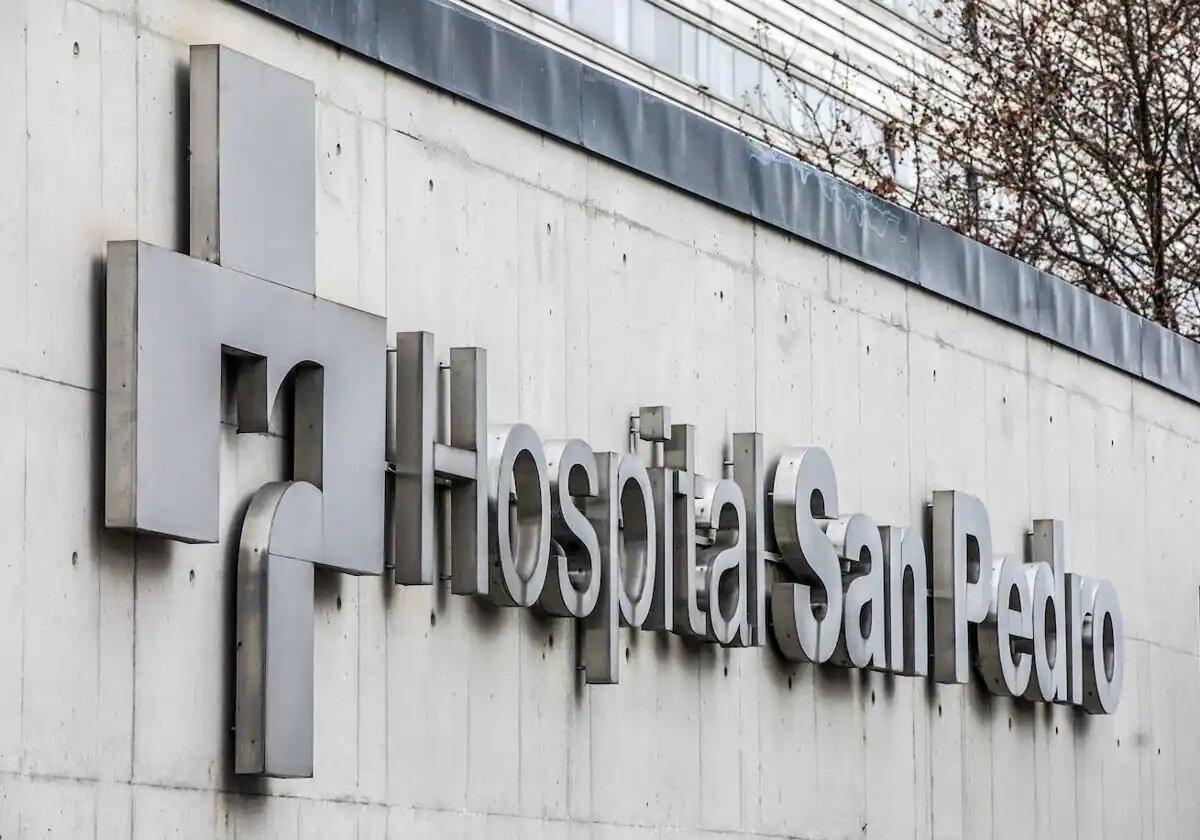 ADMINISTRACIÓN DEL HOSPITAL DE GHALI EN LOGROÑO