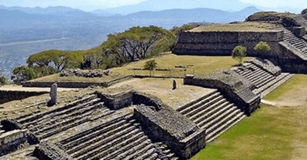 CULTURA EN ÁREAS EXTRAURBANAS