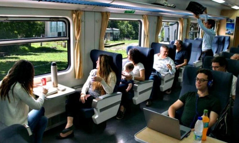 Denuncian que a dos meses de su puesta en marcha aún no hay mejoras en los servicios de trenes