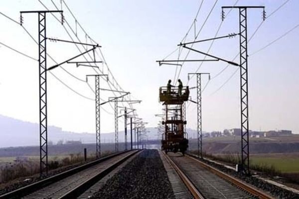 El cierre se debe a los trabajos realizados antes de que comenzara la electrificación de la línea