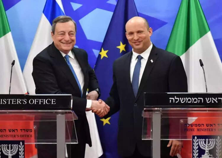 El gobierno italiano lleva retrasando la anulación de una ampliación similar a la de la autovía gallega desde 2009