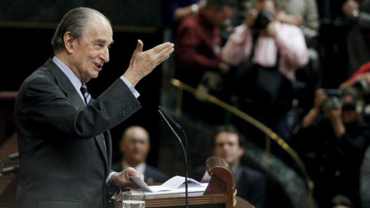 El ministro de Sanidad y Familia en funciones, Jesús Aguirre, ha informado de que la comunidad recibirá a lo largo de la semana unas 600 dosis para esta tarea