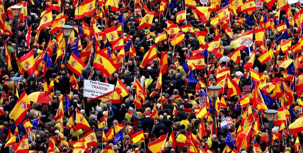 El PP, Ciudadanos y Vox se manifiestan en la Plaza de Colón de Madrid contra los indultos