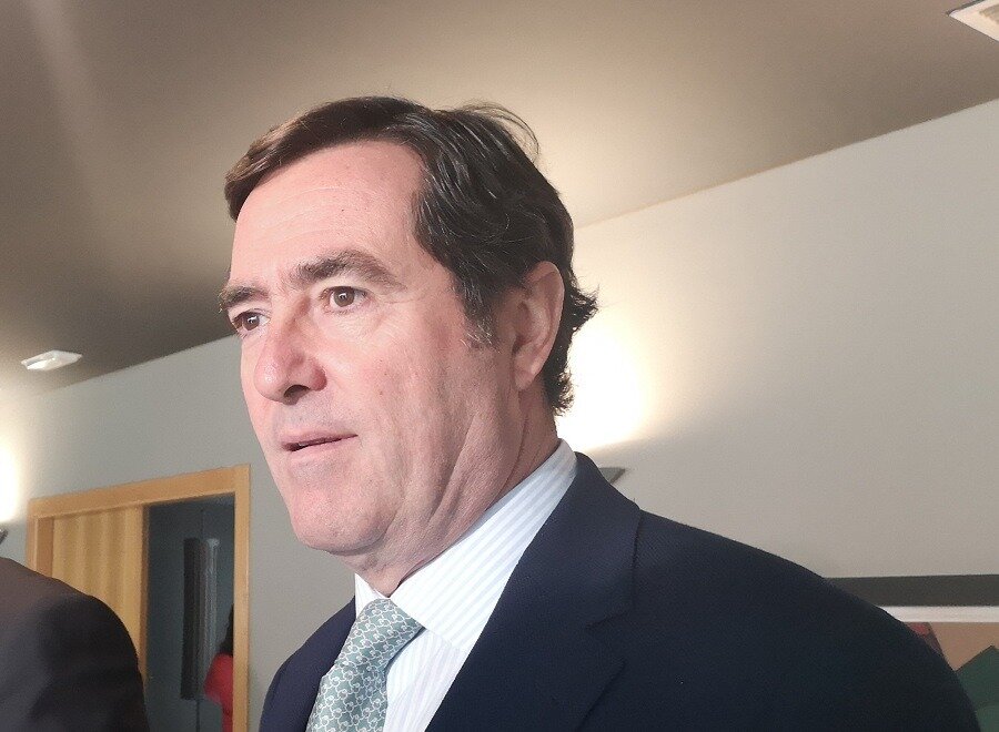 El presidente de la CEOE y el Círculo de Economía de Cataluña abogan por medidas que faciliten la "normalidad"