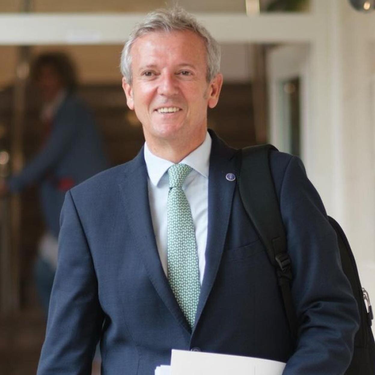 El presidente de la Xunta cree que esta medida beneficiará más al Gobierno central "que a los indultados" y que Sánchez la utilizará para mantenerse en el poder