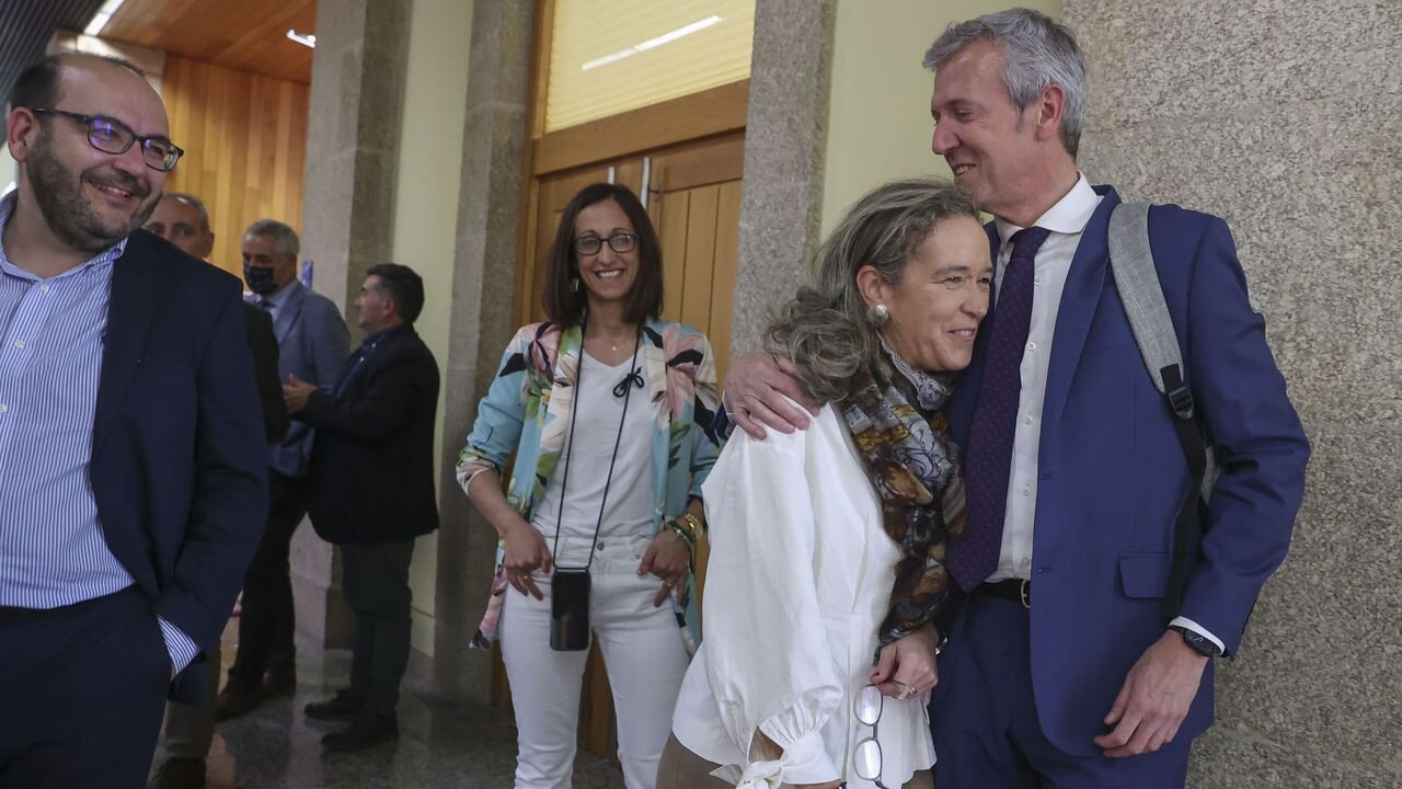 El presidente de la Xunta no desvela cuándo tendrán lugar las elecciones autonómicas: "Si tuviera que escuchar a la oposición, tendría que convocar elecciones mañana, pero eso no lo haré ahora". política