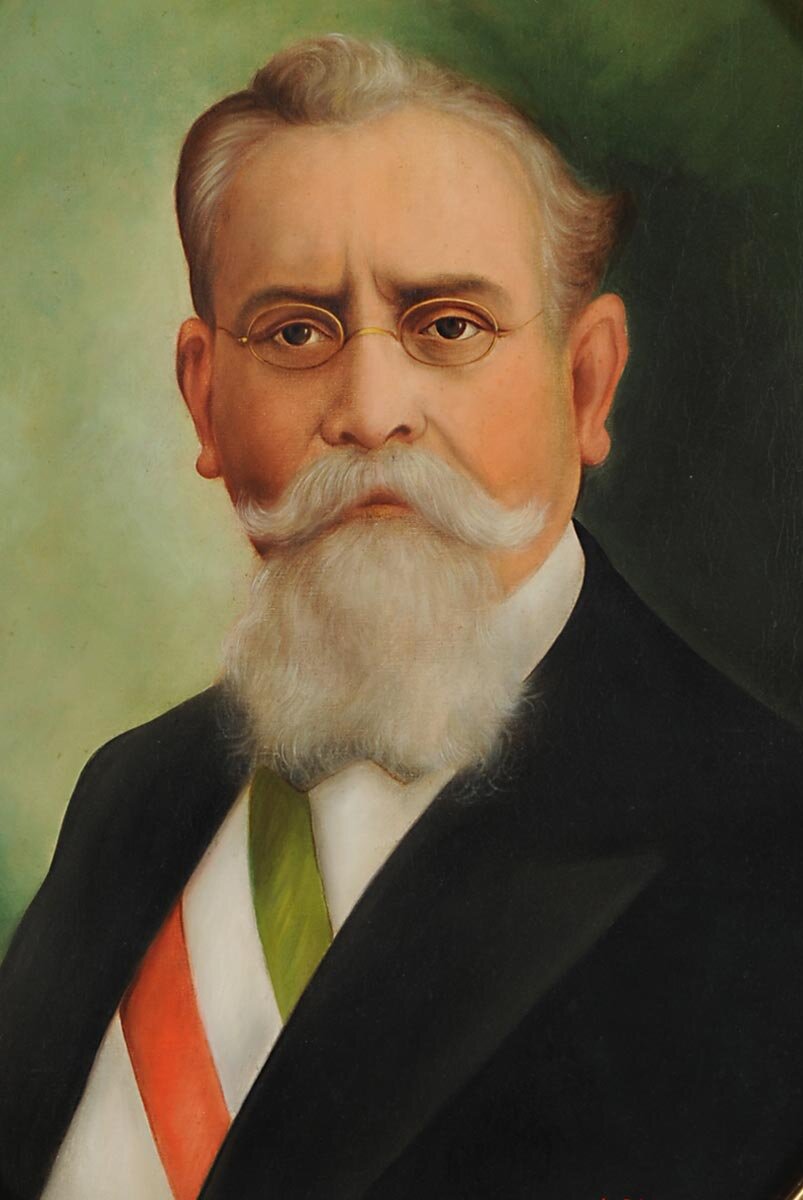 El presidente del PSOE-A anticipa la maniobra de la dirección federal y pide a su junta regional que apoye la apertura inmediata del proceso