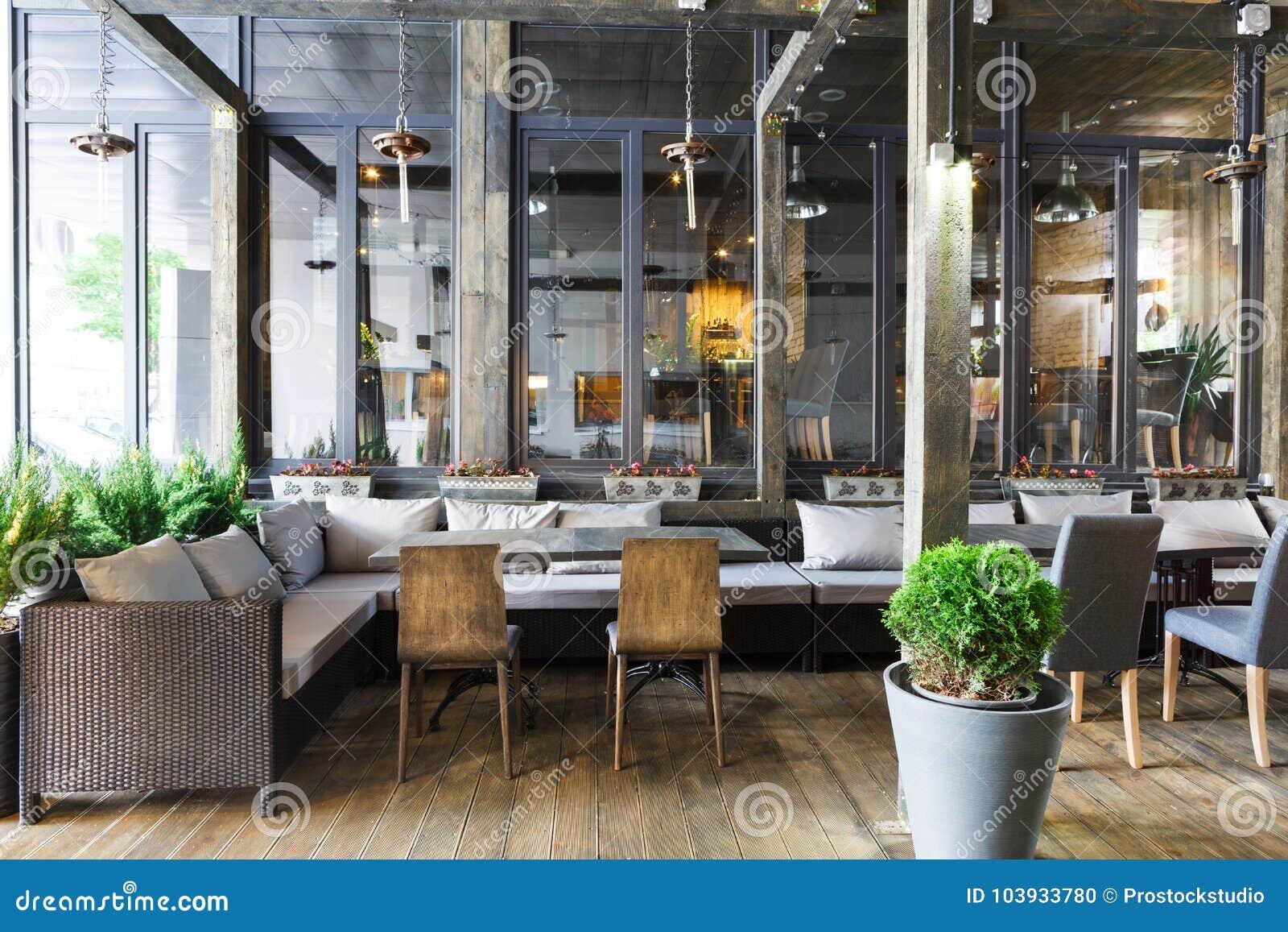 El restaurante podrá volver a servir la cena, manteniendo el 30% de la capacidad máxima en el interior y sin limitar la capacidad en la terraza.