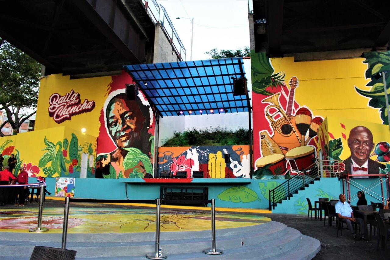 Está abierto de miércoles a domingo y actualmente no hay visitas guiadas.