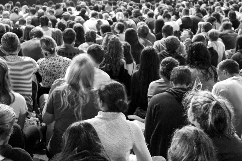 FUGAS MULTITUDINARIAS