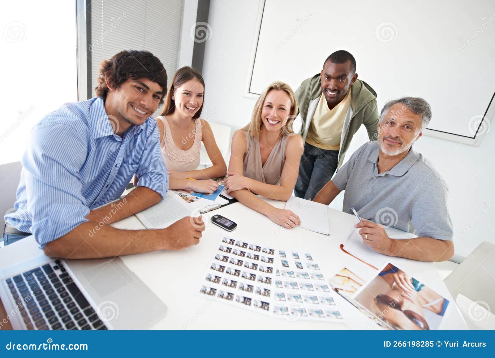 "GRAN TRABAJO Y ESFUERZO" DE LOS PROFESIONALES