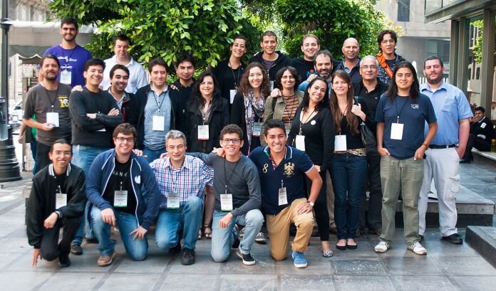 Ins Rey, Marina Ortega, Carmela Silva, Jos Tom y Pablo Arangena son los cinco socialistas gallegos que se mueven en el máximo órgano del partido