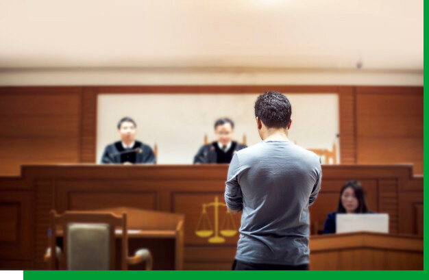 Las dos denuncias privadas exigen la misma sentencia para Abet, que permanece en prisión tras ser denegada su liberación.