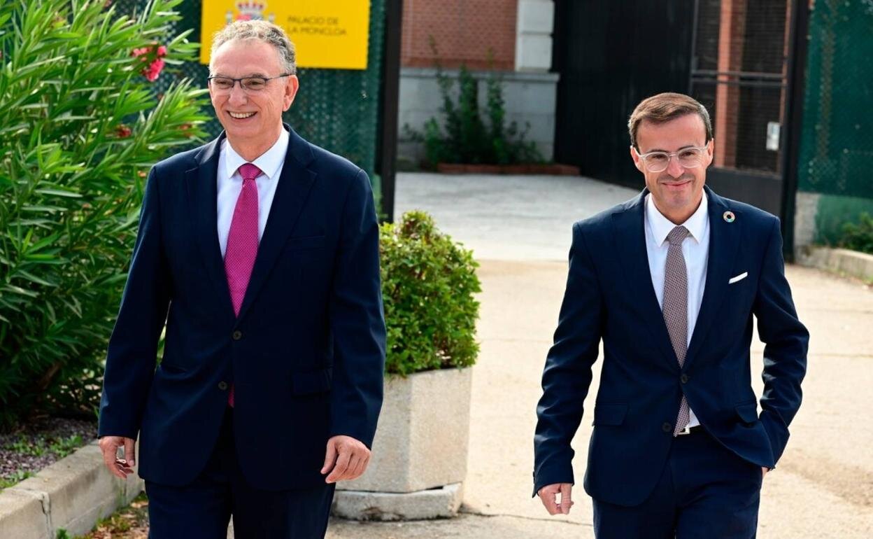 Los alcaldes de Don Benito y Villanueva se reunieron este miércoles con representantes de las principales asociaciones