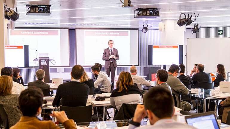 Los socialistas advierten que los presupuestos son del Gobierno gallego<span lang="gl"> "una oportunidad histórica perdida"