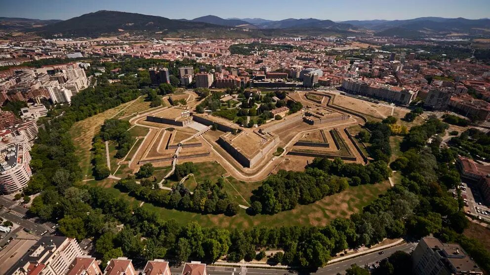 MÁS DE 13.300 VEHÍCULOS ENTRAN CADA DÍA A PAMPLONA