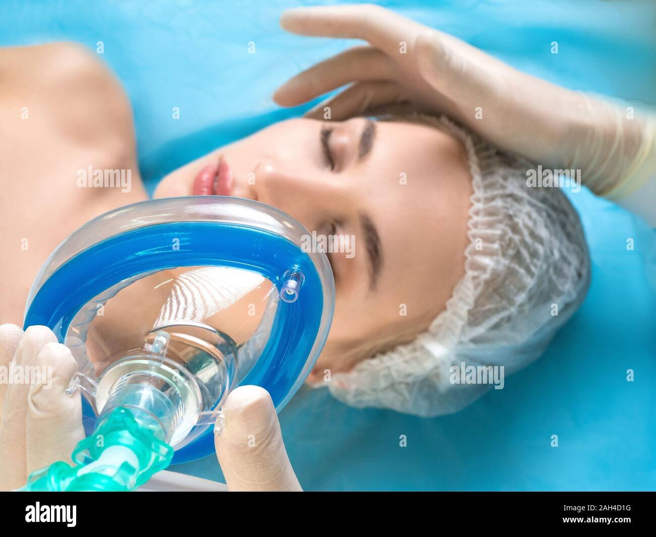 Señala que el hecho de que el paciente padeciera enfermedades graves fue un "<span lang="gl">consciente de los protocolos de asepsia médica