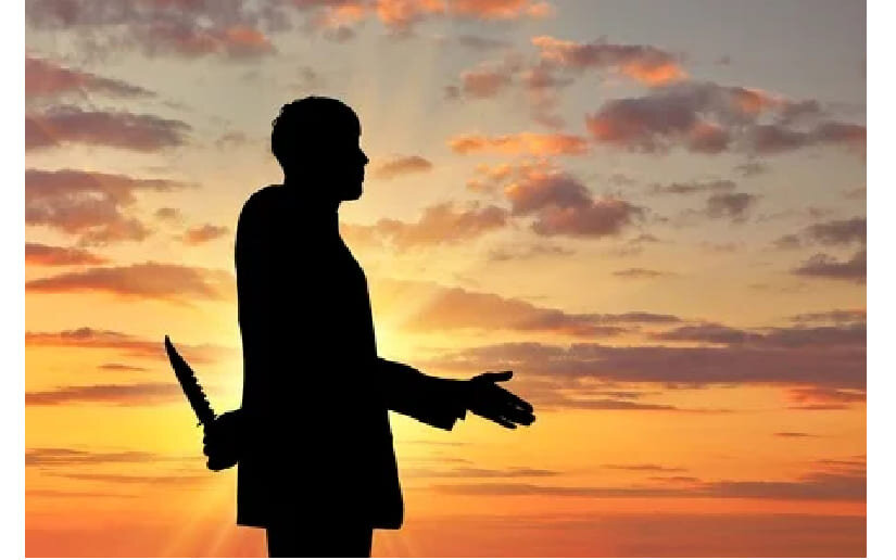 <span>"Traidor", "gilipollas"