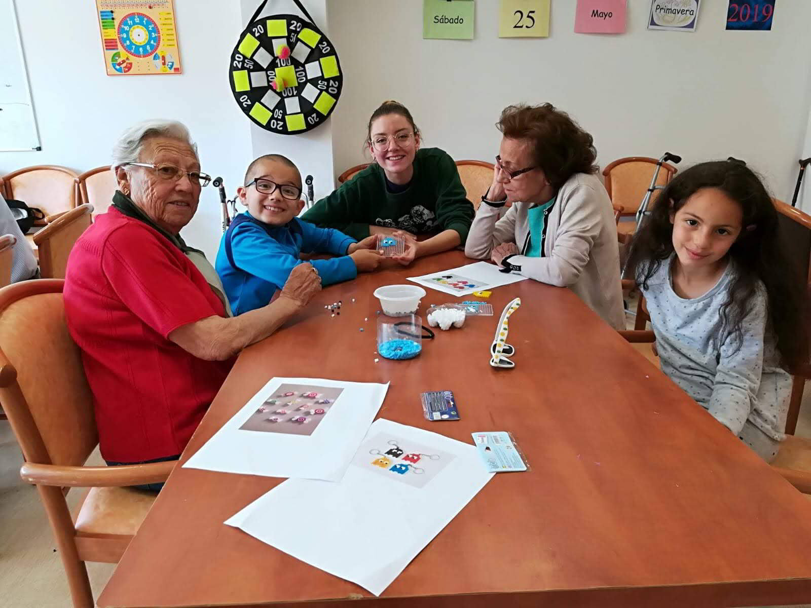 TALLERES INTER-GENERACIONALES