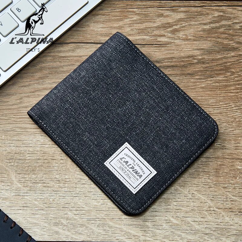 Ventajas de comprar una mini cartera de hombre en Casanova