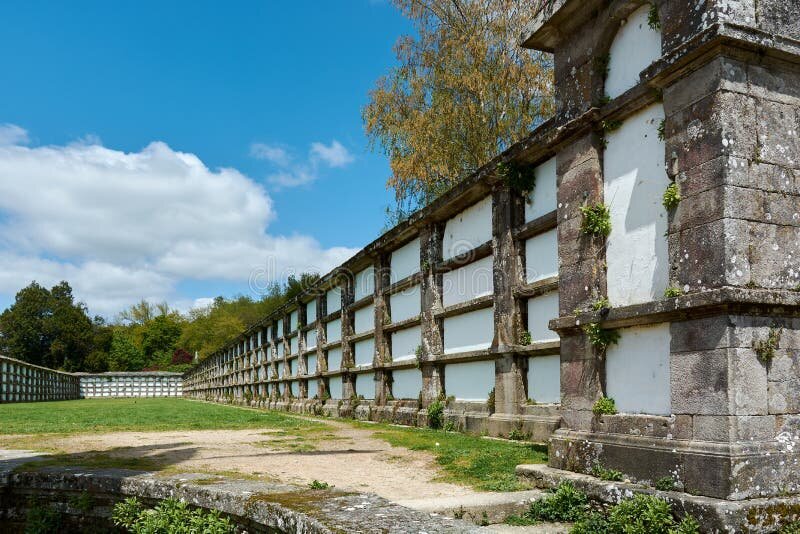 Enterrado en Santiago de Compostela