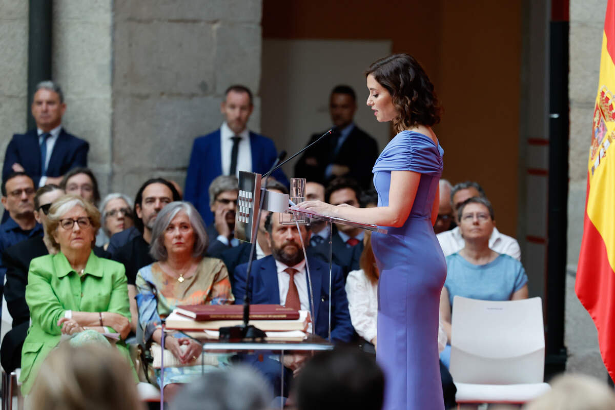 El Gobierno de Ayuso defiende al alcalde