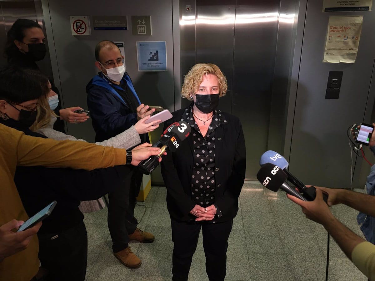 El Gobierno descartó aplicar el recorte de una hora de clase propuesto a los sindicatos en septiembre