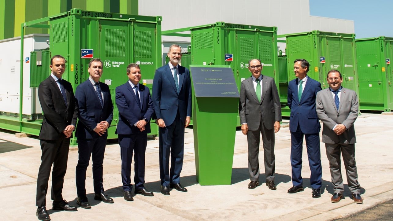 Puertollano inaugura la mayor planta industrial de hidrógeno verde de Europa