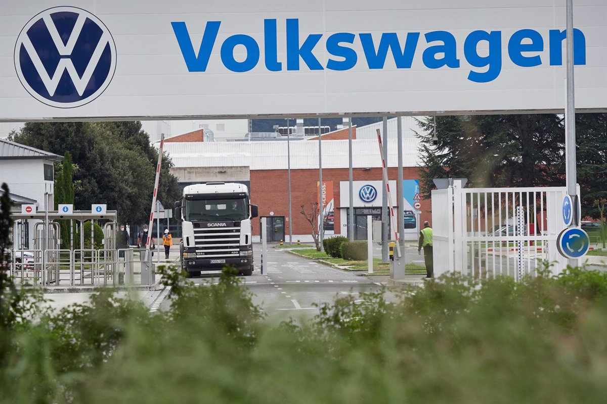 Volkswagen Navarra decidirá este viernes o durante dos días la semana que viene por falta de piezas