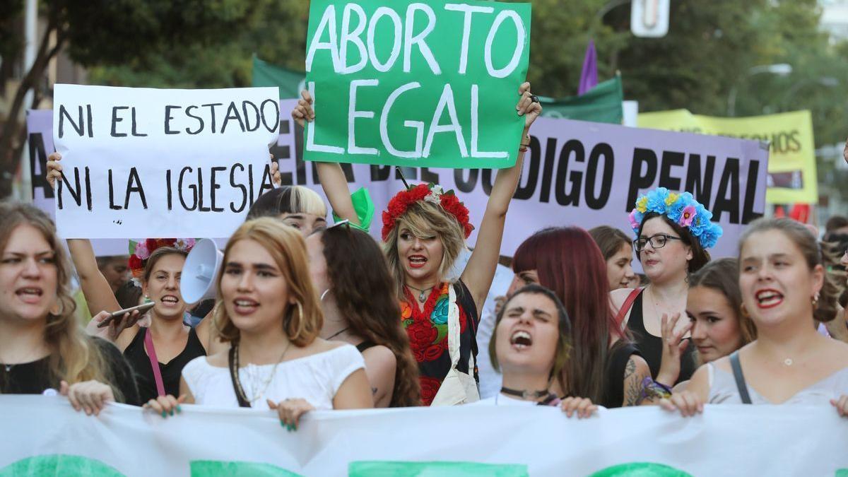 La ley del aborto evita coaccionar a las mujeres, como se quiso utilizar en Castilla y León