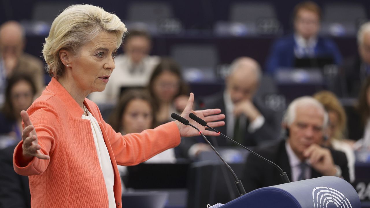 La UE abre un dossier para España sobre su normativa en concesiones costeras