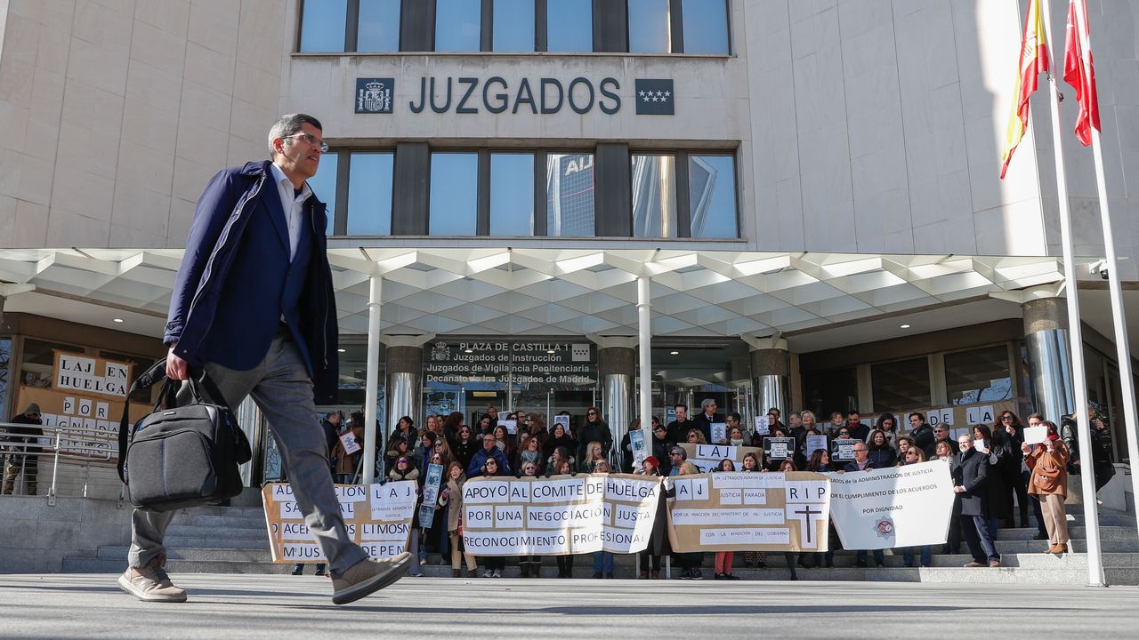 Los abogados piden a Pedro Sánchez que intervenga para acabar con la huelga en el poder judicial