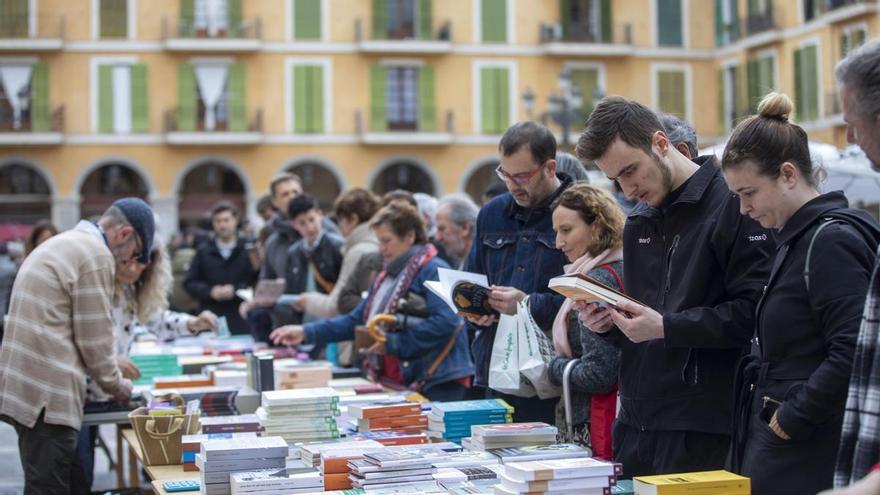 Por qué deberías regalar rosas y libros a tus seres queridos en Mallorca el domingo (23 de abril).