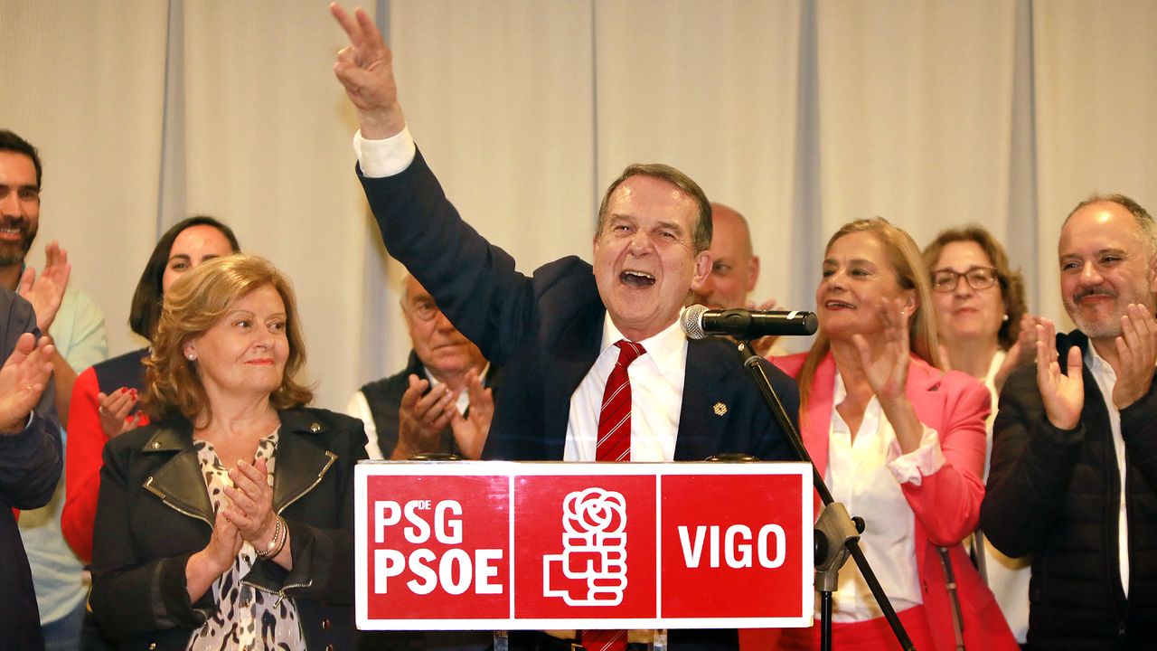 Abel Caballero manda, pero un poco menos