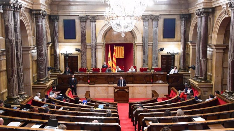 El Parlamento condena a Raquel Sánchez por liderar Renfe y Adif en Cataluña