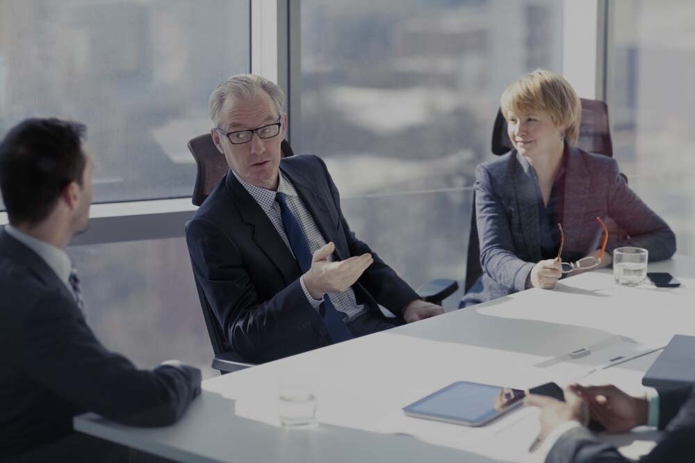 El presidente del Consejo de Administración aboga por una retirada "gradual y responsable" siguiendo las recomendaciones de los expertos