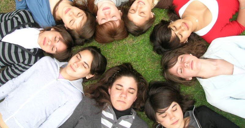 Enseñan ciclismo en escuelas primarias y secundarias.