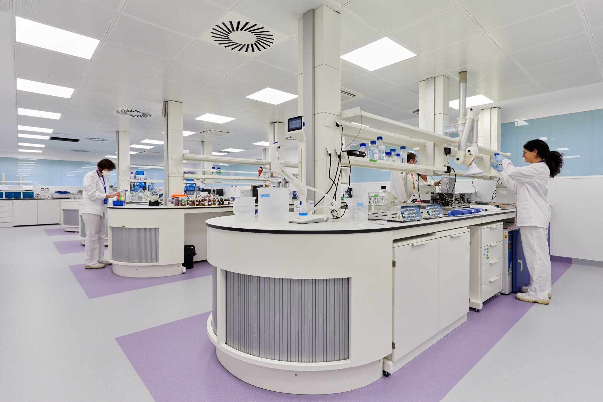 Experimentos con pequeños cuadricópteros