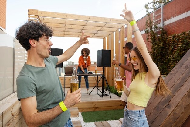 Música, paella y cócteles