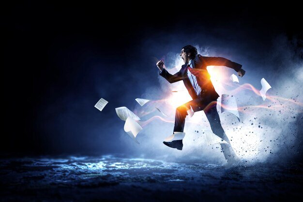 TAMBIÉN DETENIDO POR CARGOS DE AGRESIÓN SEXUAL Y EXTORSIÓN