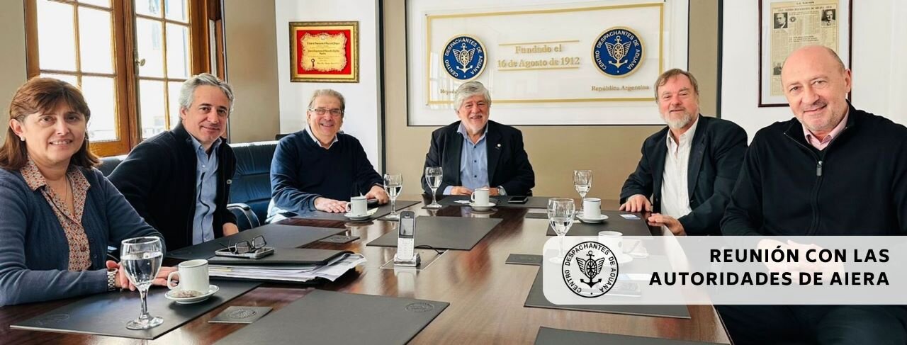 Xunta busca soluciones a la escasez de profesores clínicos en medicina