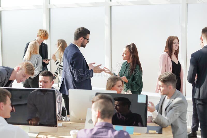 Dimisión y auditoría en marcha