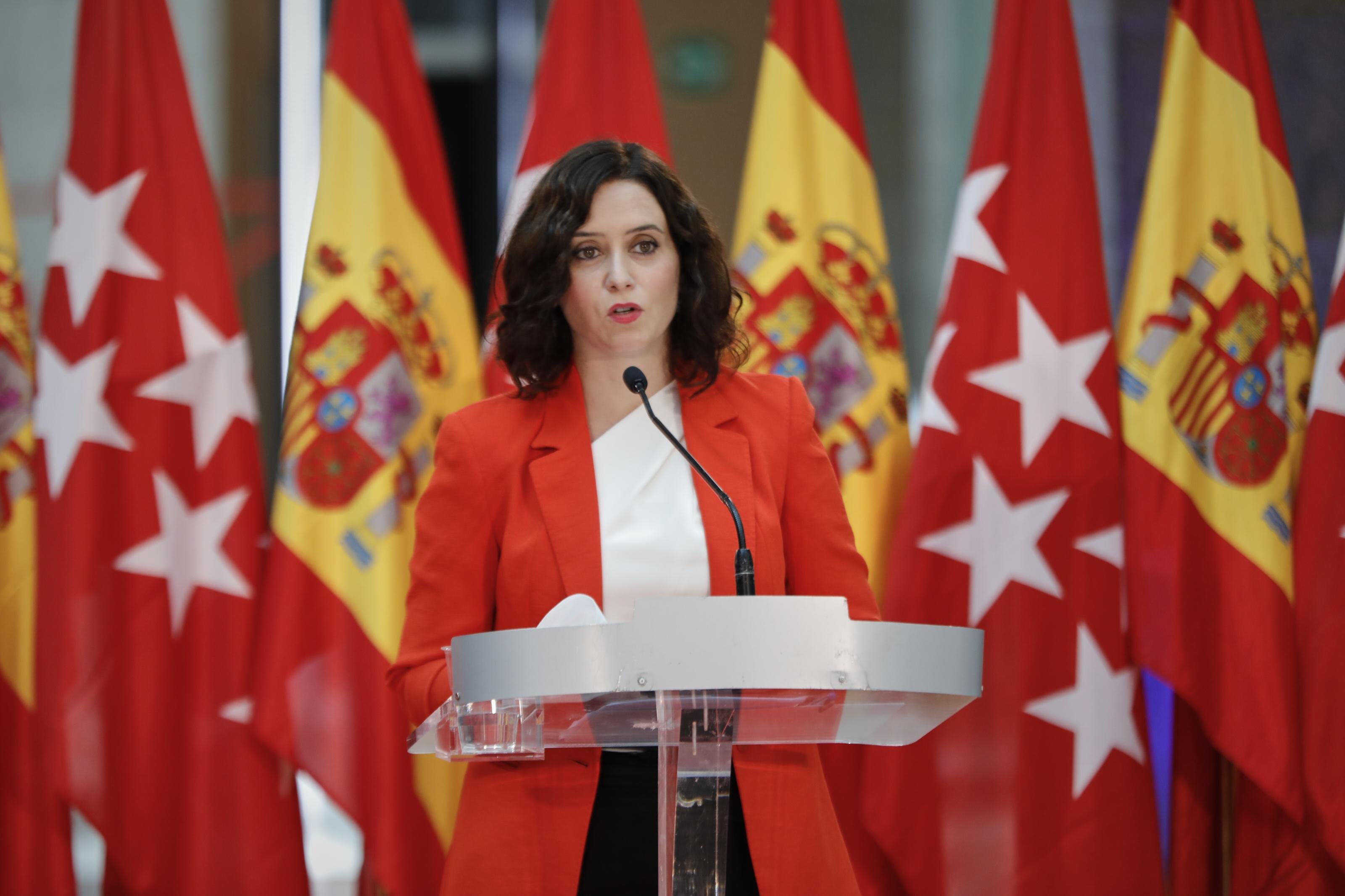 Ayuso celebra la continuidad de Almaraz