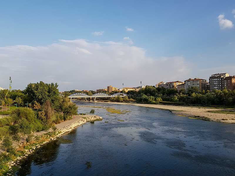 3. Zaragoza: una ciudad monumental a orillas del Ebro